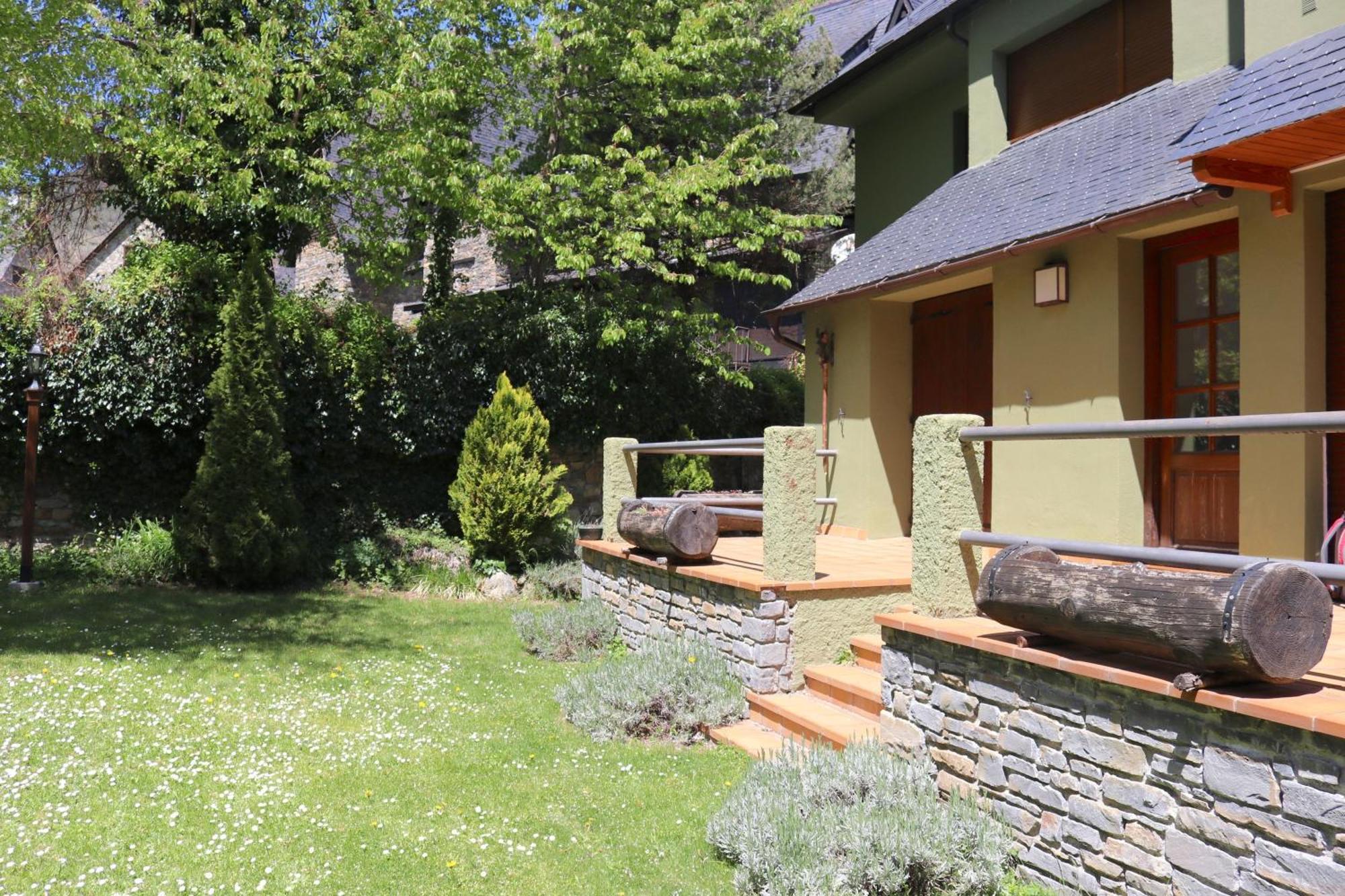 Luderna - Apartamento Espiargo Garós Dış mekan fotoğraf